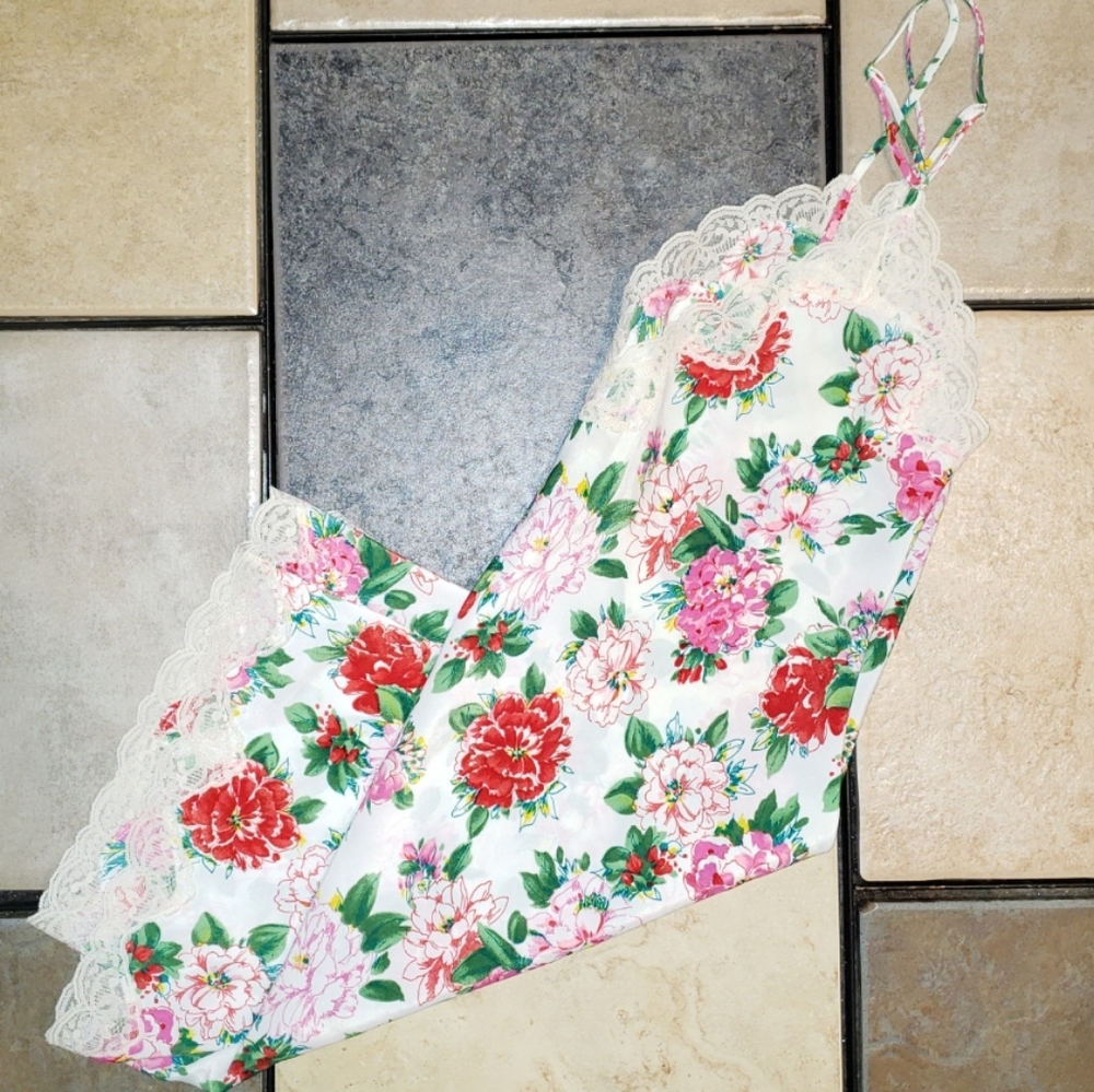 Vintage 80s Victoria's Secret Gold Label Slip Dress - Picture 2 of 4